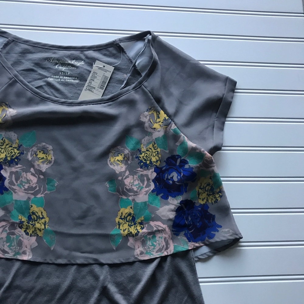American eagle T-shirt.